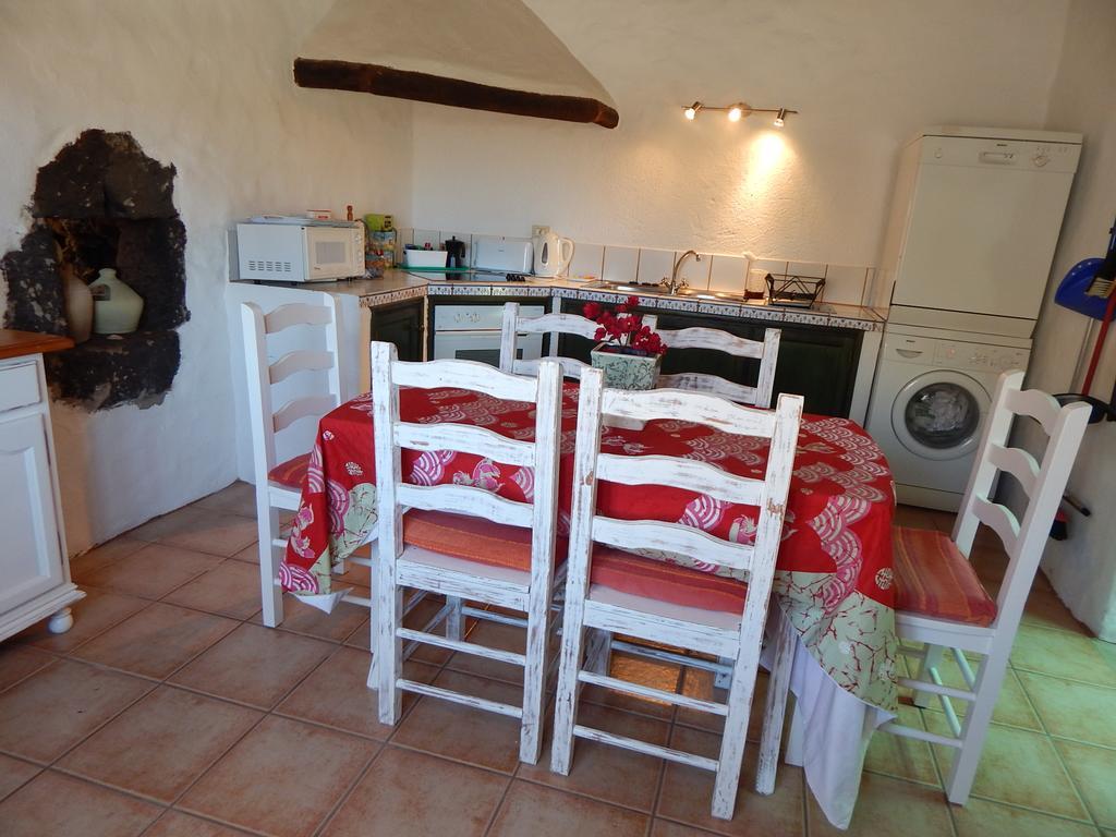 Femés La Casa Calderaゲストハウス エクステリア 写真