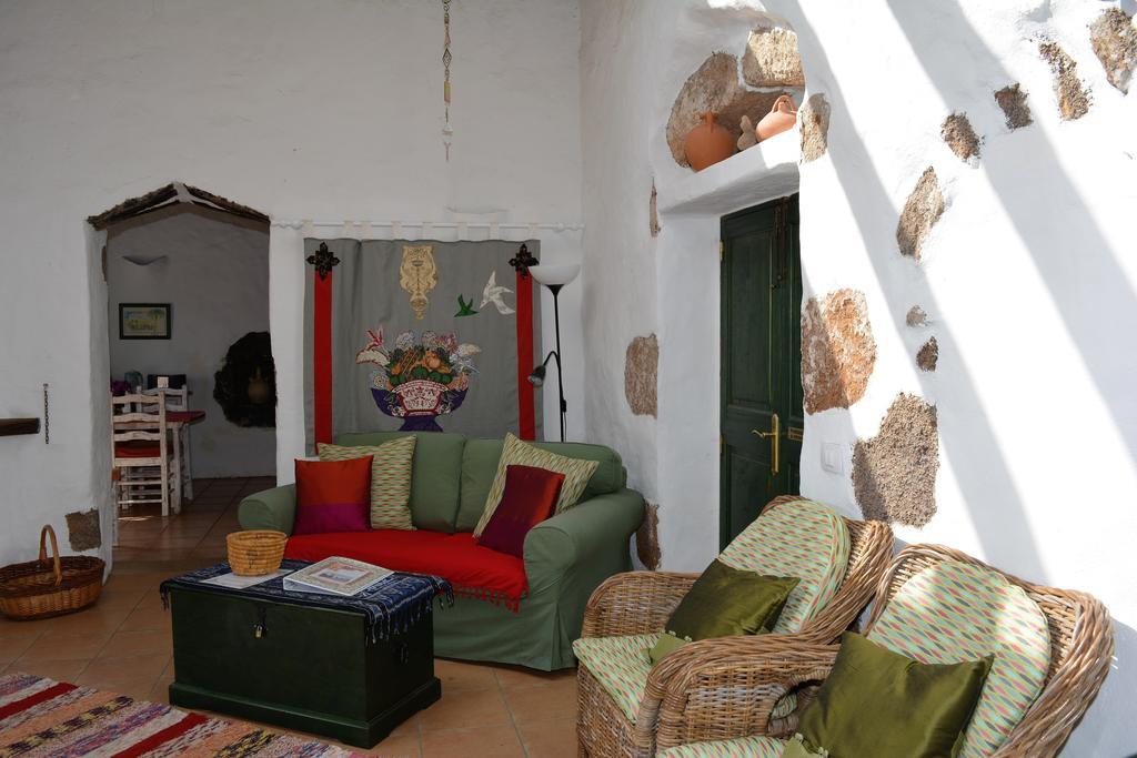 Femés La Casa Calderaゲストハウス エクステリア 写真